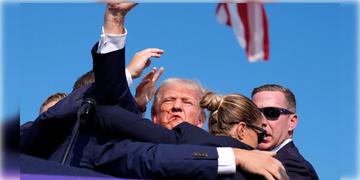 Read more about - Donald Trump Attack | ট্রাম্পকে লক্ষ্য করে হামলার ঘটনায় ইরানের যোগ? হামলার আগেই এসেছিলো ট্রাম্পকে 'হত্যা' করার খবর