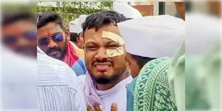 Read more about - Ahmedabad Plane Crash | ট্রমা কাটেনি এখনও! কারোর সাথে কথা বলছেননা একমাত্র জীবিত যাত্রী বিশ্বাস কুমার রমেশ