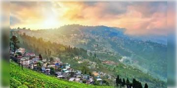 Read more about - Offbeat Places Near Darjeeling | পুজোর পর কম দিনে ঘুরে আসুন তিনচুলেতে! পাহাড়ের কোলে প্রাকৃতিক সৌন্দর্যের সঙ্গে পাবেন শান্তি!