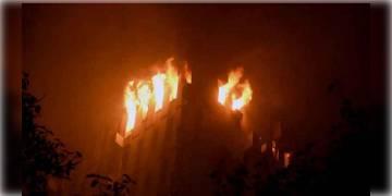 Read more about - ত্রিমুখী তদন্ত কয়লাঘাট বিল্ডিংয়ের অগ্নিকাণ্ডে, লিফট খোলা মাত্রই ঝলসে দেয় আগুন