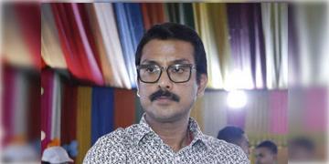 Read more about - Swarup Biswas | তোলাবাজির-শ্লীলতাহানির অভিযোগ, গ্রেপ্তার স্বরূপ বিশ্বাস!
