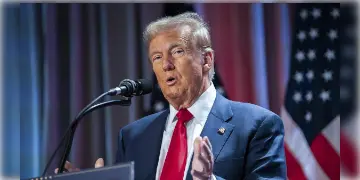 Read more about - Trump Govt. | আর্থিক কাটছাঁটের জেরে শতাধিক মার্কিনি গবেষক ও বিজ্ঞানীকে ছাঁটতে চলেছে ট্রাম্প সরকার