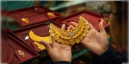 Read more about - Gold Price Today | সপ্তাহান্তে বেড়েছে সোনার দাম, দুশ্চিন্তায় মধ্যবিত্তরা, আজ কলকাতায় সোনার দাম কত?