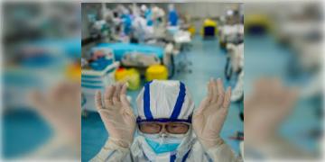 Read more about - Covid-19: দেশে লাফিয়ে বাড়ল করোনা সংক্রমণ, তবে কি চতুর্থ ঢেউ দোরগোড়ায়?