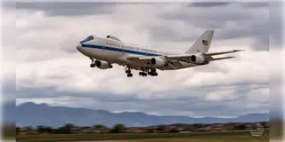 Read more about - Doomsday Plane | ইরান-ইজরায়েল সংঘর্ষের আবহে যুদ্ধের প্রস্তুতি নিচ্ছেন ট্রাম্প? আমেরিকায় নামলো “ডুমসডে প্লেন”!