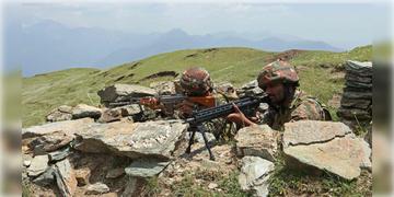 Read more about - Operation Trashi | কাশ্মীরে জঙ্গি-সেনার গুলির লড়াই, ‘অপারেশন ত্রাসি’তে নিকেশ ২ জঙ্গি!