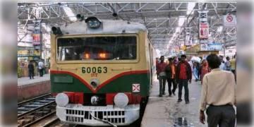 Read more about - লোকাল ট্রেনের যাত্রীদের জন্য সুখবর, বড় উদ্যোগ নিল রেল কর্তৃপক্ষ