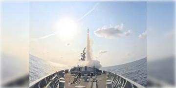Read more about - Indian Navy | আরব সাগরে মিসাইল ফায়ার করল ভারতীয় নৌবাহিনী! পাকিস্তানকে কড়া বার্তা ভারতের!