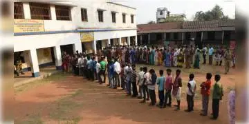 Read more about - এপ্রিলের শুরুতে  সাত দফায় পশ্চিমবঙ্গের বিধানসভার নির্বাচন করার কথা ভাবছে কমিশন