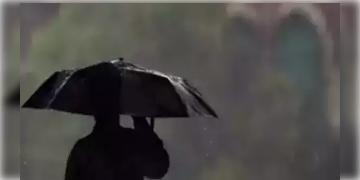 Read more about - Weather | বুধবার পর্যন্ত প্রায় দিনভর কলকাতা-সহ দক্ষিণবঙ্গে বৃষ্টি! মৎস্যজীবীদের সমুদ্রে যাওয়ায় নিষেধাজ্ঞা!