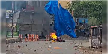 Read more about - Murshidabad-Nabanna | মুর্শিদাবাদে কত বাড়ি ক্ষতিগ্রস্ত? হিসেব চাইছে নবান্ন