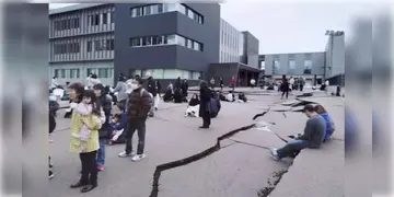 Read more about - Japan Earthquake-Tsunami | ভূমিকম্পে কেঁপে উঠলো জাপান! এরপরই জারি সুনামির সতর্কতা