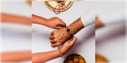 Read more about - Rakhi Purnima 2026 | ২৭ নাকি ২৮ আগস্ট? কবে ভাইয়ের হাতে বাঁধবেন রাখি? জানুন শুভ নির্ঘন্ট