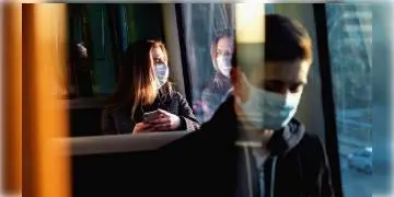 Read more about - করোনা ডেল্টা প্রজাতি নিয়ে কি বলছে গবেষণা, কাদের সংক্রমণের ঝুঁকি বেশি, জেনে নেওয়া যাক