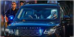 Read more about - Narendra Modi car | এয়ারপোর্টে ৪৫ মিনিট আটকে প্রধানমন্ত্রীর কনভয়! কী কারণে দাঁড়িয়ে মোদী?