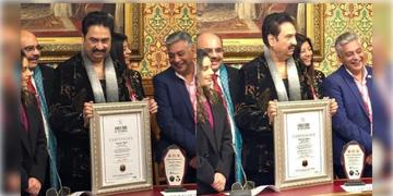 Read more about - Kumar Sanu | মেলোডি কিং কুমার শানুকে পুরস্কৃত করল আমেরিকার হাউজ অফ কমন্স, মিললো লাইফ টাইম আচিভমেন্ট পুরস্কারও