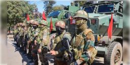 Read more about - Manipur | মণিপুরে মোতায়েন আরও ৯০ কোম্পানি কেন্দ্রীয় বাহিনী! এই নিয়ে মোট ২৮৮ কোম্পানি সেনা মোতায়েন