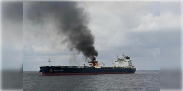 Read more about - Attack on Indian Ship | ইয়েমেন উপকূলে ভারতীয় জাহাজে ড্রোন হামলা, উদ্ধার ১৪ নাবিক, কড়া ভারত