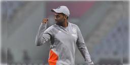 Read more about - Ind vs SA | দূষণের জেরে ভেস্তে গেল ভারত বনাম দক্ষিণ আফ্রিকা ম্যাচ! ধোঁয়াশায় ঢেকেছে স্টেডিয়াম