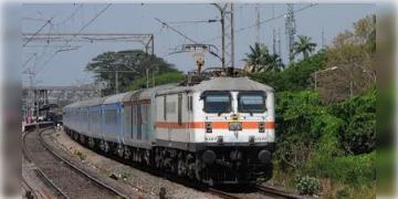 Read more about - নয়া পরিষেবা চালু IRCTC-র, রেল টিকিট বাতিলের টাকা পেতে এবার করতে হবে না অপেক্ষা!