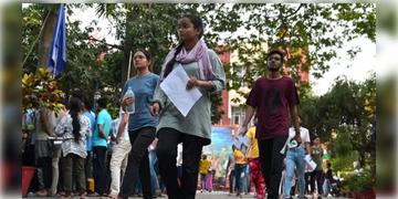 Read more about - NEET- UG | অনির্দিষ্টকালের জন্য স্থগিত সর্বভারতীয় মেডিক্যাল প্রবেশিকার কাউন্সেলিং প্রক্রিয়া!