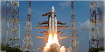 Read more about - ISRO | BlueBird-কে নিয়ে আকাশে উড়লো ‘বাহুবলী’! সবচেয়ে ভারী কৃত্রিম উপগ্রহের সফল উৎক্ষেপণ ISRO-র