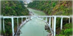 Read more about - North Bengal | যুদ্ধ লাগলেও বিচ্ছিন্ন হবে না যোগাযোগ, সেবকে তিস্তার ওপর তৈরী হচ্ছে  ৮৪৪ কোটির ৬ লেনের নতুন সেতু!