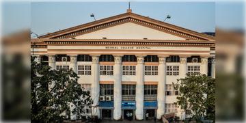 Read more about - Calcutta Medical College | ভারতের সেরা গবেষণাকেন্দ্র হিসেবে স্বীকৃতি পেল কলকাতা মেডিকেল কলেজ