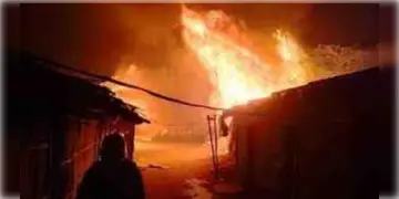 Read more about - Shiliguri Fire Accident | শিলিগুড়িতে ভয়াবহ আগুন, জ্বলছে আস্ত কারখানা