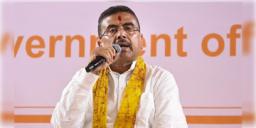 Read more about - Suvendu Adhikari | রাজ্যে ১৪,৪৫৪টি শূন্যপদে নিয়োগের সিদ্ধান্ত মন্ত্রিসভার, ‘কর্মবন্ধু’দের বেতন বাড়ানোর ঘোষণা মুখ্যমন্ত্রীর!