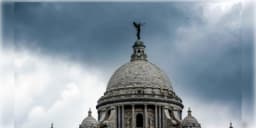 Read more about - Weather Update | আছড়ে পড়ল ঘূর্ণিঝড় অর্ণব, রাজ্যজুড়ে ঝড় বৃষ্টি, দুর্যোগের পূর্বাভাস