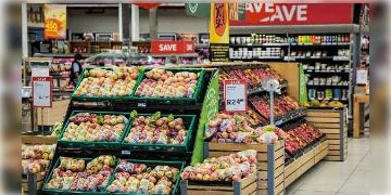 Read more about - দামি খাদ্যপণ্য, ফের অগাস্টে খুচরো ব্যবসায় মুদ্রাস্ফীতি ৭ শতাংশের বেশি