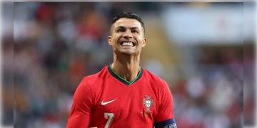 Read more about - Cristiano Ronaldo । ৩৯ এও অপ্রতিরোধ্য সি আর সেভেন! পোল্যান্ডের বিরুদ্ধে জোড়া গোলে ম্যাচ জেতালেন পর্তুগালকে