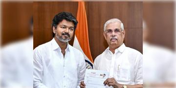 Read more about - Tamil Nadu-Vijay Thalapathy | অবশেষে মিললো সরকার গঠনের অনুমতি! কবে শপথ নেবেন দক্ষিণী সুপারস্টার বিজয়?