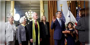 Read more about - Eric Garcetti: ‘সম্মানিত হলাম’, মার্কিন রাষ্ট্রদূত এরিককে শপথ পাঠ করিয়ে বললেন কমলা হ্যারিস