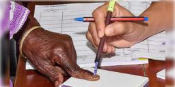 Read more about - WB Election 2026 | ভরসন্ধ্যায়ও বুথে বুথে লম্বা লাইন, ভোটদানের হারে তামিলনাড়ুকে টেক্কা বাংলার