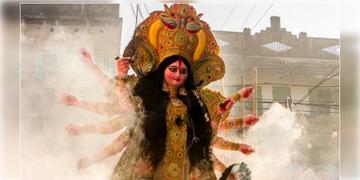 Read more about - Durga Puja 2028 | ১৯৮০-র ছায়া! ২০২৮ সালে কি বঙ্গে দু’বার হবে দুর্গাপুজো?