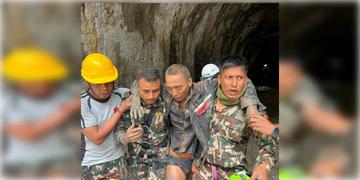 Read more about - Nepal Flash Flood | নেপালের জলবিদ্যুৎ প্রকল্পের সুড়ঙ্গ থেকে উদ্ধার ১ চিনা নাগরিক!