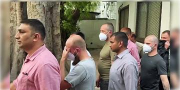 Read more about - NIA Arrests Foreigners | ভারতবিরোধী জঙ্গি সংগঠনের সঙ্গে হাত মিলিয়ে নাশকতার ছক! গ্রেপ্তার আমেরিকান-সহ ৭ বিদেশি