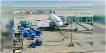 Read more about - Kolkata Airport | কলকাতা বিমানবন্দরে হাইএলার্ট! মাঝ আকাশে বিমান হাইজ্যাক ও বিমানে হাইড্রোজেন বোমা রাখার হুমকি