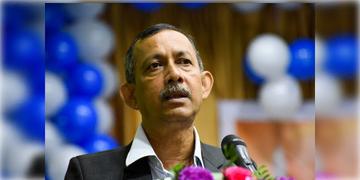 Read more about - Goutam Deb | শিলিগুড়ির মেয়র পদ থেকে ইস্তফা দিলেন বর্ষীয়ান তৃণমূল নেতা গৌতম দেব!