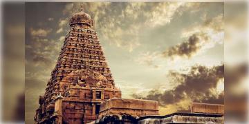 Read more about - Mysterious Temples in India | ভারতের এই মন্দিরগুলির রহস্যের কারণ জানাতে পারেনি বিজ্ঞানও! জানুন ভারতের রহস্যময় মন্দির সম্পর্কে অজানা তথ্য!