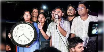 Read more about - Junior Doctor Protest | জুনিয়র ডাক্তারদের দাবি ১২ ঘন্টার মধ্যে তৈরী হলো রাজ্যস্তরে টাস্ক ফোর্স, নেতৃত্বে রয়েছেন কে কে?