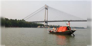 Read more about - Narendra Modi | ভোটপ্রচারে কলকাতায় এসে গঙ্গাবক্ষে নৌকাবিহার প্রধানমন্ত্রীর, কথা বললেন মাঝি-প্রাতঃভ্রমণকারীদের সঙ্গে!