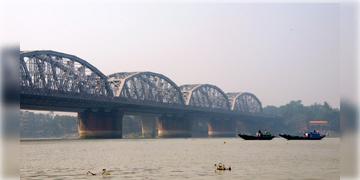 Read more about - Bally Bridge | আগামীকাল থেকে ১০০ ঘন্টা বন্ধ বালি ব্রিজ! কখন থেকে কখন বন্ধ থাকবে বিবেকানন্দ সেতু?