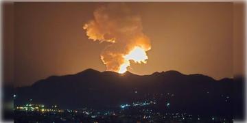 Read more about - Israel Iran War | ইরানের তেলভাণ্ডারে আক্রমণ, ইজরায়েলকে হুঁশিয়ারি ইরান সুপ্রিমো 'খামেনেই'য়ের