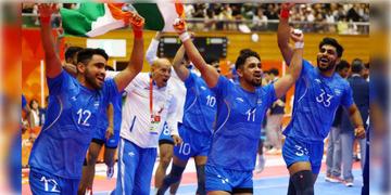 Read more about - Asian Games 2026 | প্রথমার্ধে পিছিয়ে থেকেও দুরন্ত প্রত্যাবর্তন, মেয়েদের পর কবাডিতে সোনা জয় ভারতের ছেলেদের!