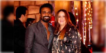 Read more about - নাচের ছন্দে অসুস্থ শরীরও সাড়া দিচ্ছে! হাসপাতাল থেকে রেমো ডি’স্যুজার ভিডিও পোস্ট করলেন স্ত্রী।  