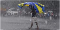 Read more about - Weather Update | কলকাতা-সহ দক্ষিণবঙ্গের একাধিক জেলায় মুষলধারে বৃষ্টি, দিন কয়েকের মধ্যেই দক্ষিণবঙ্গেও প্রবেশ করবে বর্ষা!