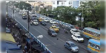 Read more about - শুক্রবার রাত থেকে সোমবার সকাল পর্যন্ত বিদ্যাপতি সেতুর উত্তর অংশে বন্ধ থাকবে যান চলাচল